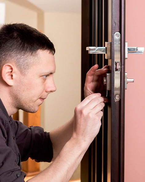 : Professional Locksmith For Commercial And Residential Locksmith Services in Pinole, CA