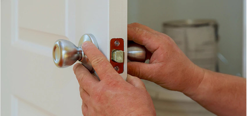 AAA Locksmiths For lock Replacement in Pinole, California