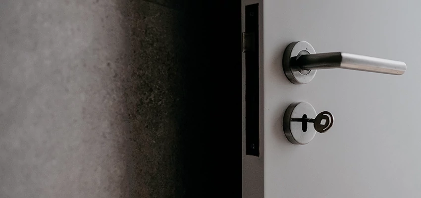 Front Door Handle Repair And Installation in Pinole, CA